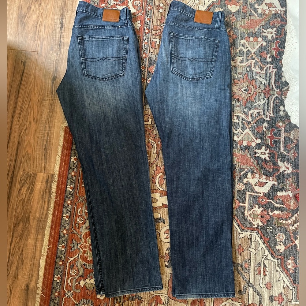 2 Pairs Men’s Lucky Brand Jeans
